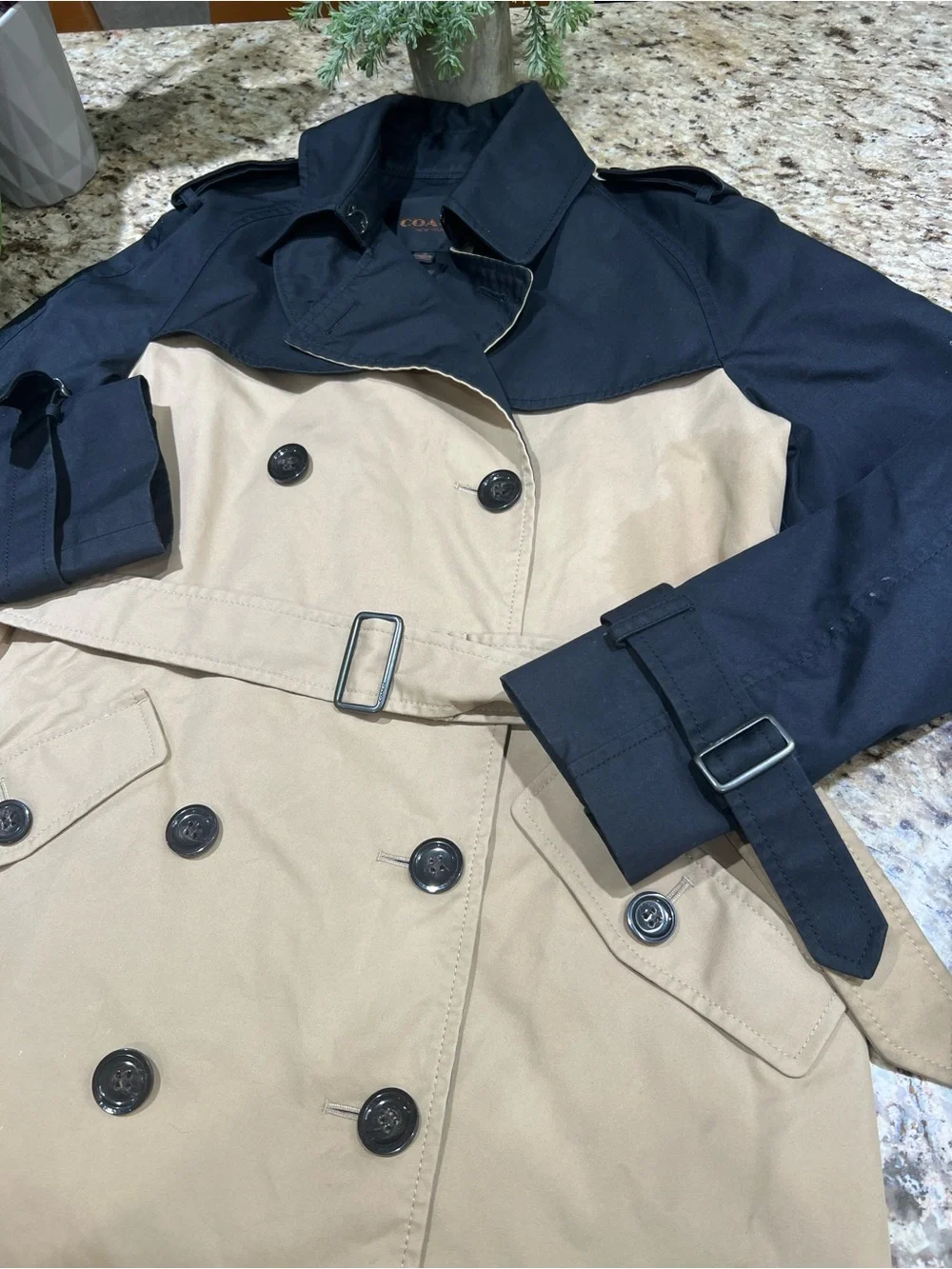 COACH Two-Tone Black & Beige Short Trench Belted Coat Medium
